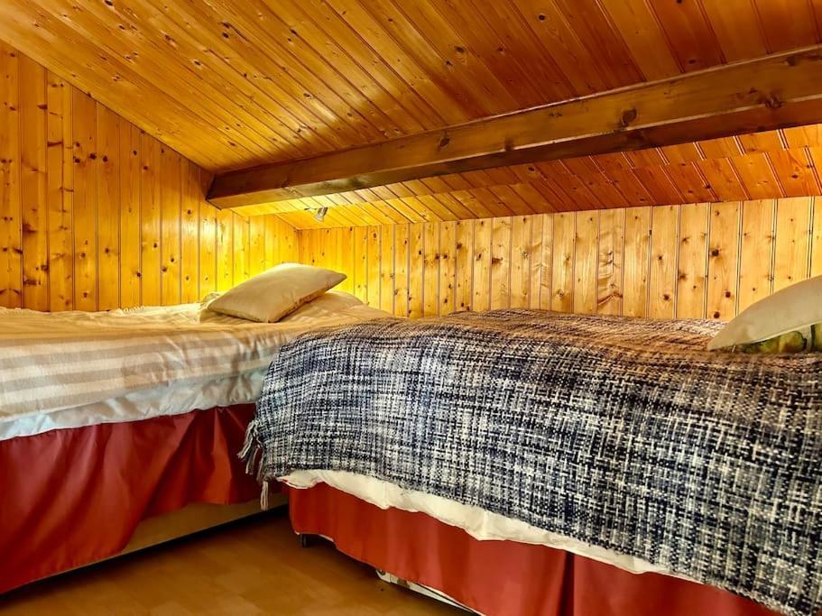 Maison Paisible Avec Lac Prive Secondigny المظهر الخارجي الصورة